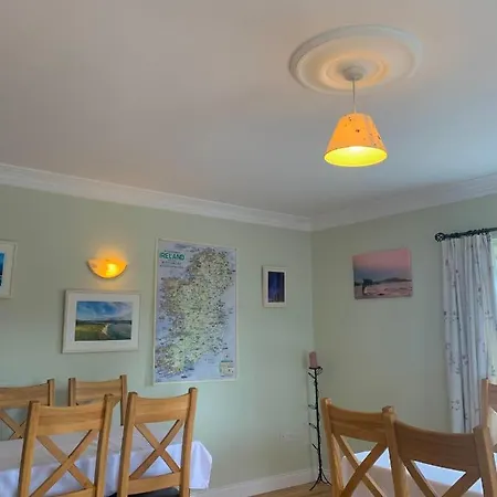 Bed & Breakfast Whitestrand 3*