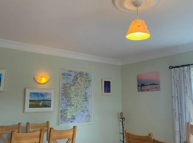 Bed & Breakfast Whitestrand 3*